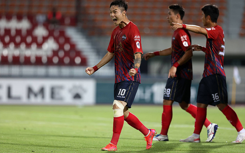 Soi keo Gimcheon Sangmu vs Suwon