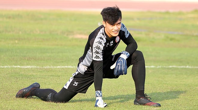 he-lo-ly-do-bui-tien-dung-hoi-sinh-van-khong-duoc-goi-ten-du-aff-cup-2022