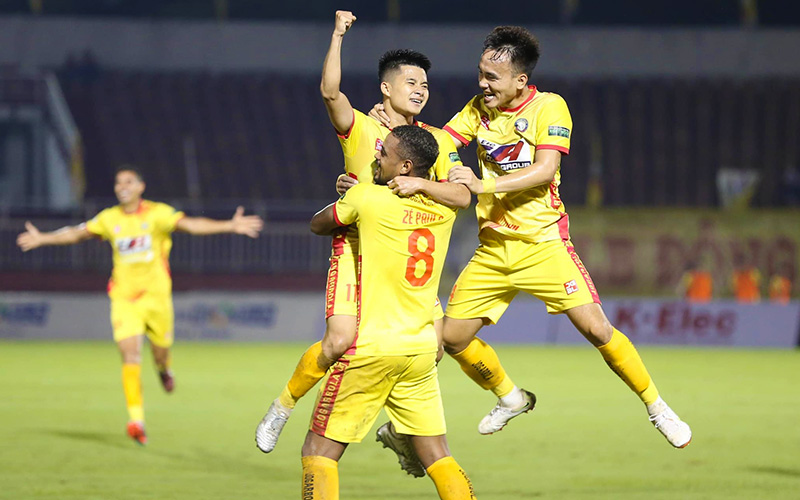 Soi keo Thanh Hoa vs TP HCM-1