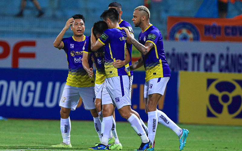 Soi keo Binh Duong vs Ha Noi