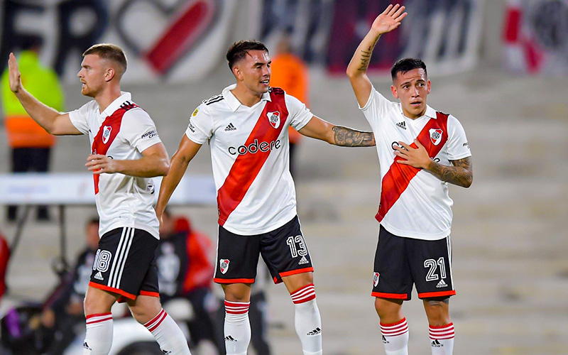 Soi keo Velez vs River Plate 