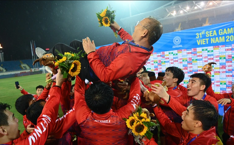 cam-on-thay-park-nguoi-giup-bong-da-viet-giai-toa-con-khat-vang-sea-games