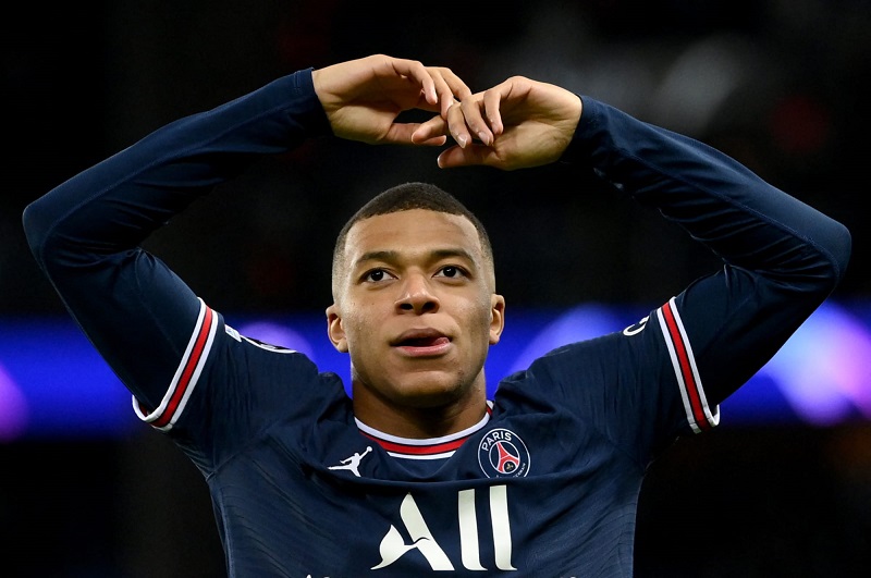 mbappe-vo-doi