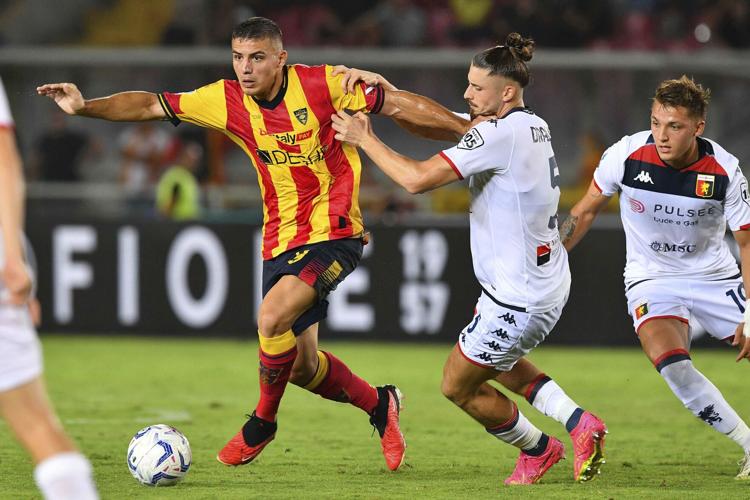 Soi kèo Lecce vs Genoa