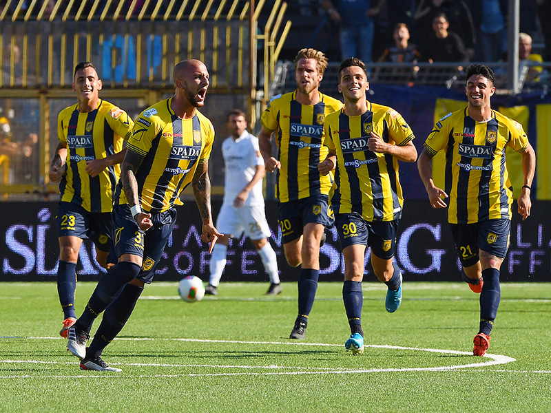 Soi kèo Juve Stabia vs Foggia lúc 2h45 ngày 14/11/2023