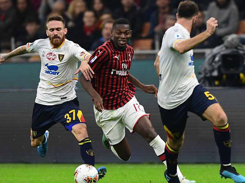 Soi kèo Lecce vs Milan lúc 21h00 ngày 11/11/2023