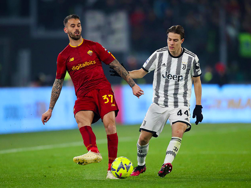 Soi kèo Juventus vs Roma lúc 2h45 ngày 31/12/2023