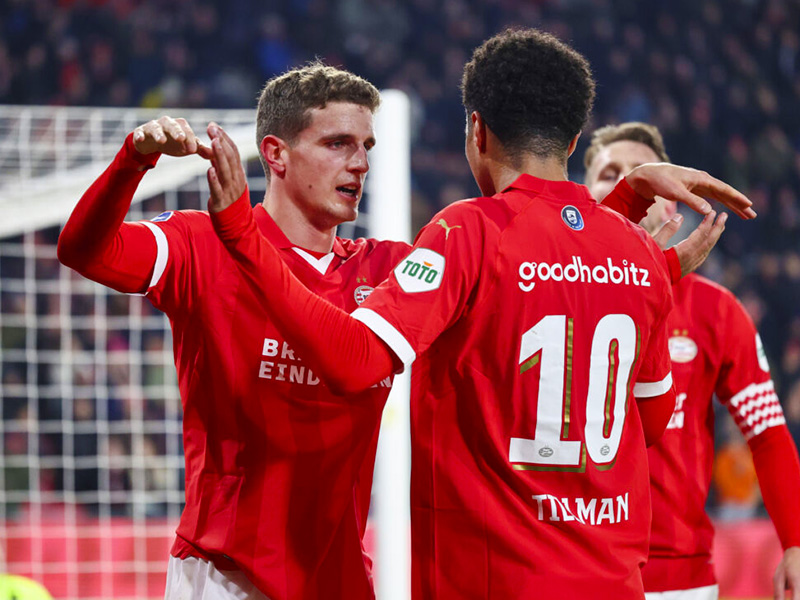 Soi kèo PSV vs Twente lúc 3h00 ngày 22/12/2023