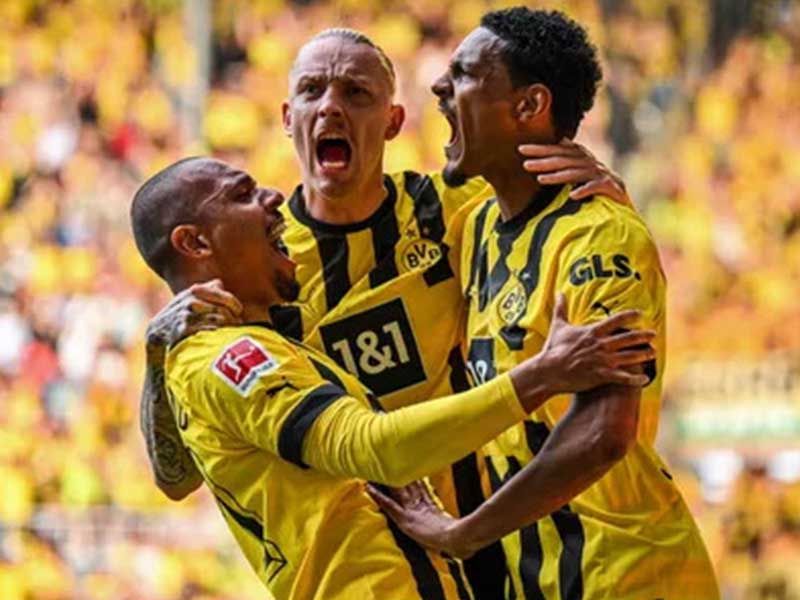 Soi kèo Augsburg vs Dortmund lúc 21h30 ngày 16/12/2023