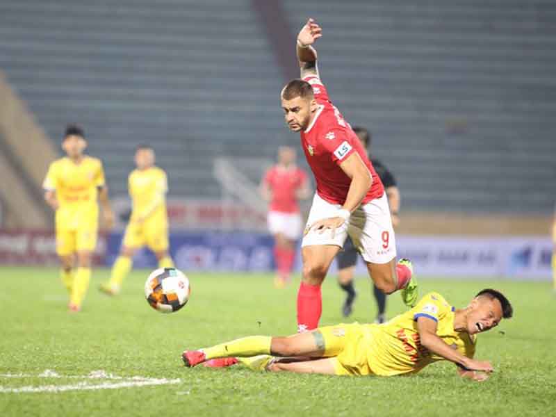 Soi kèo Hà Tĩnh vs Nam Định lúc 17h00 ngày 3/12/2023