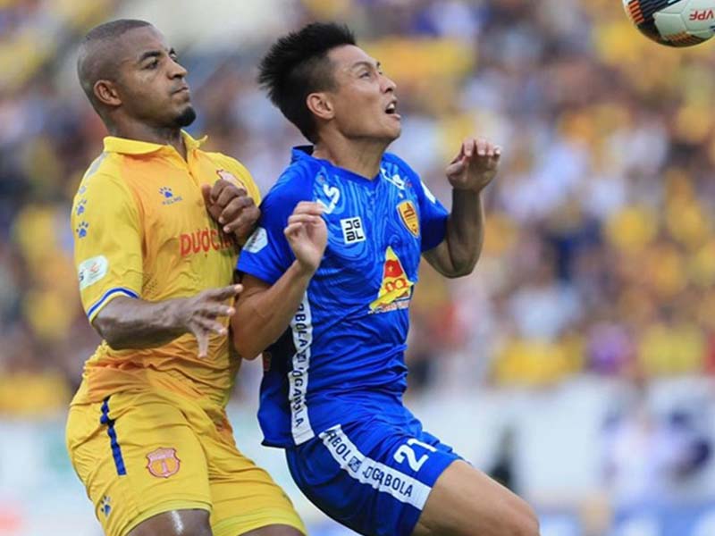 Soi kèo Quảng Nam vs Thanh Hóa lúc 17h00 ngày 27/12/2023