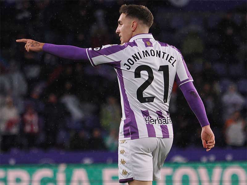 Soi kèo Valladolid vs Racing Ferrol lúc 3h30 ngày 22/12/2023