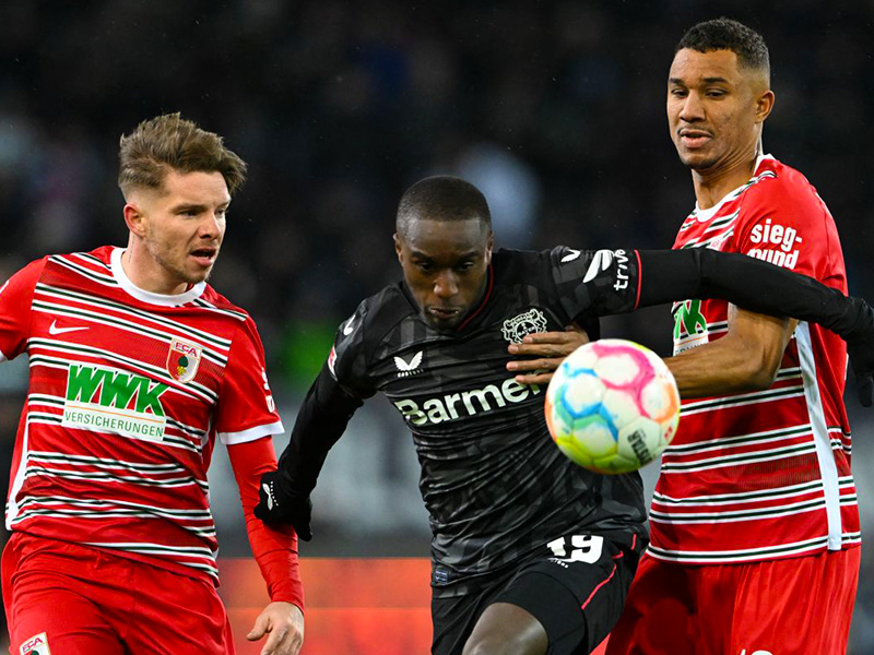 Soi kèo Augsburg vs Leverkusen lúc 21h30 ngày 13/1/2024