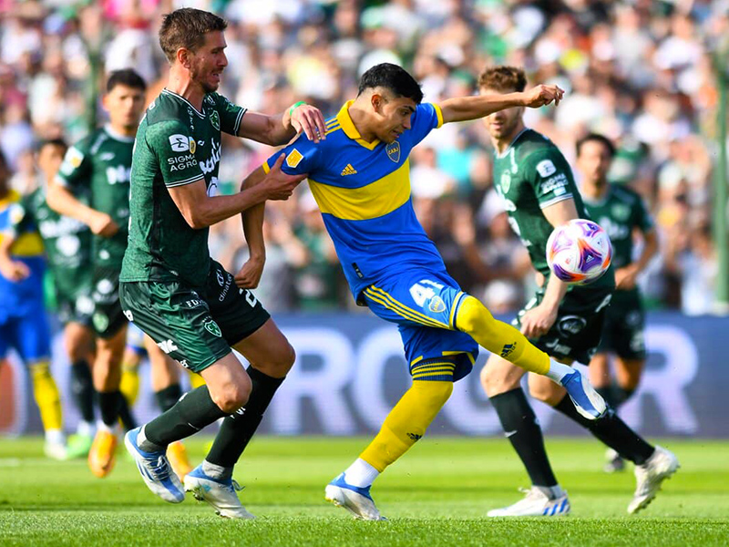 Soi kèo Boca Juniors vs Sarmiento lúc 5h00 ngày 2/2/2024