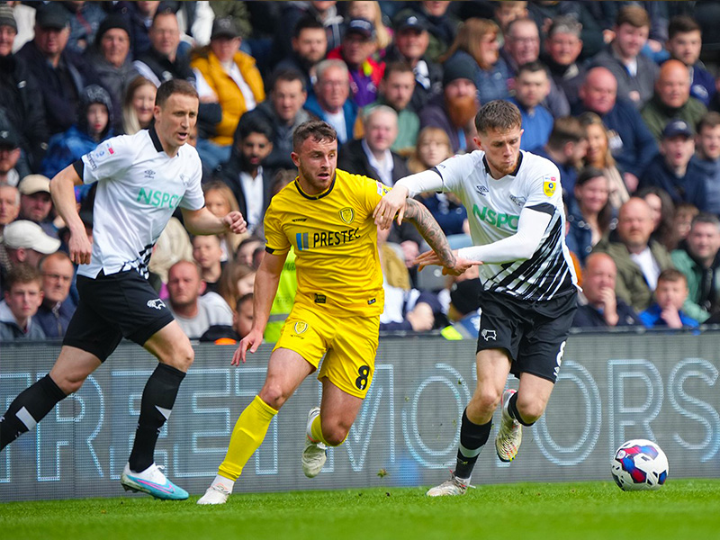 Soi kèo Derby County vs Burton lúc 3h00 ngày 16/1/2024