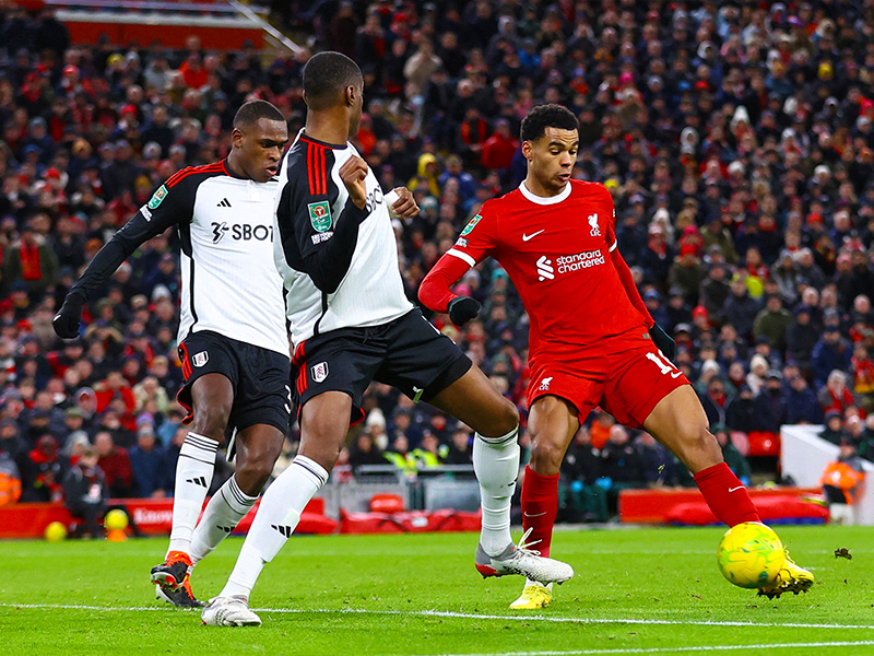 Soi kèo Fulham vs Liverpool lúc 3h00 ngày 25/1/2024