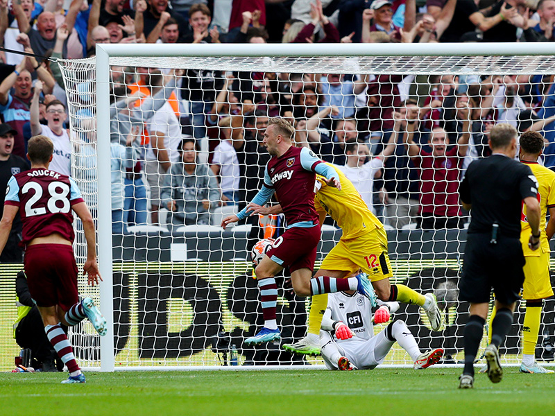 Soi kèo Sheffield United vs West Ham lúc 21h00 ngày 21/1/2024