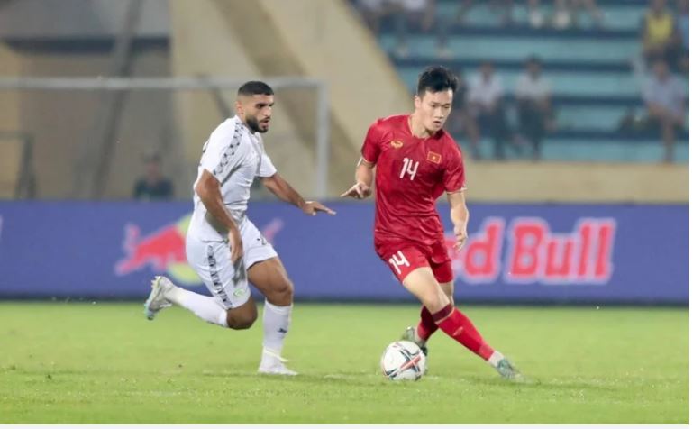 Hoàng Đức chạy đua với chấn thương để kịp dự Asian Cup