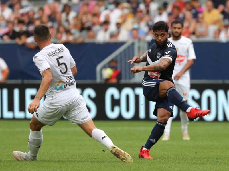 Soi kèo Bordeaux vs Angers lúc 2h45 ngày 30/1/2024