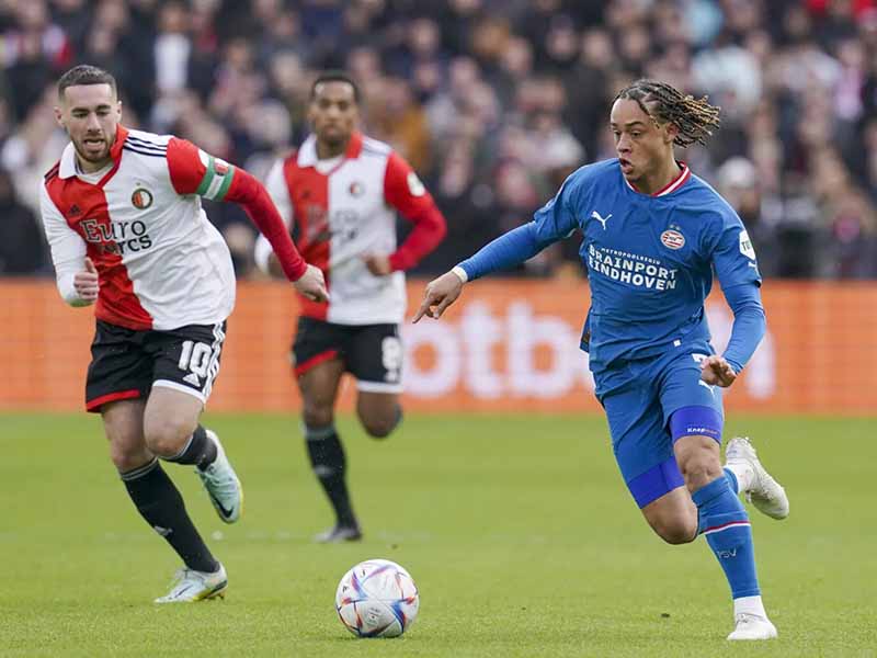 Soi kèo Feyenoord vs PSV lúc 2h00 ngày 25/1/2024