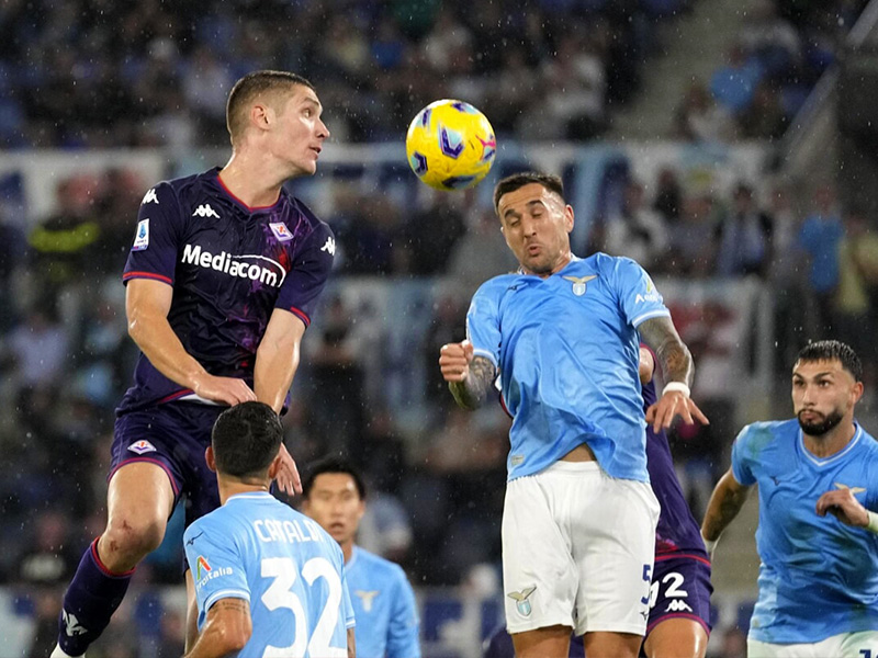 Soi kèo Fiorentina vs Lazio lúc 2h45 ngày 27/2/2024