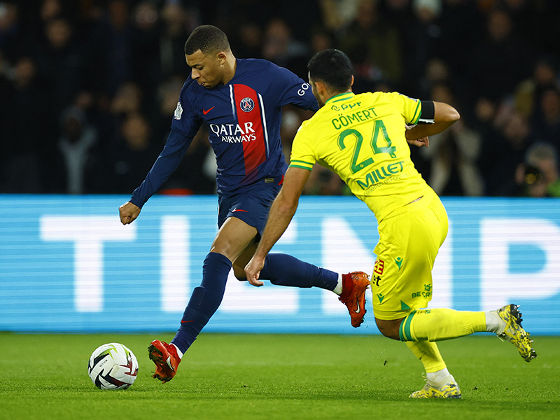 Soi kèo Nantes vs PSG lúc 3h00 ngày 18/2/2024