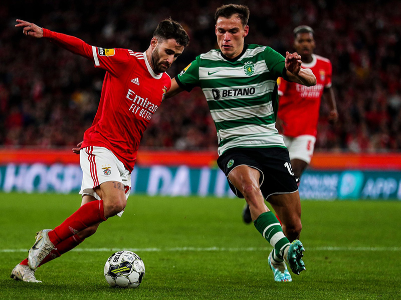 Soi kèo Sporting Lisbon vs Benfica lúc 3h45 ngày 1/3/2024