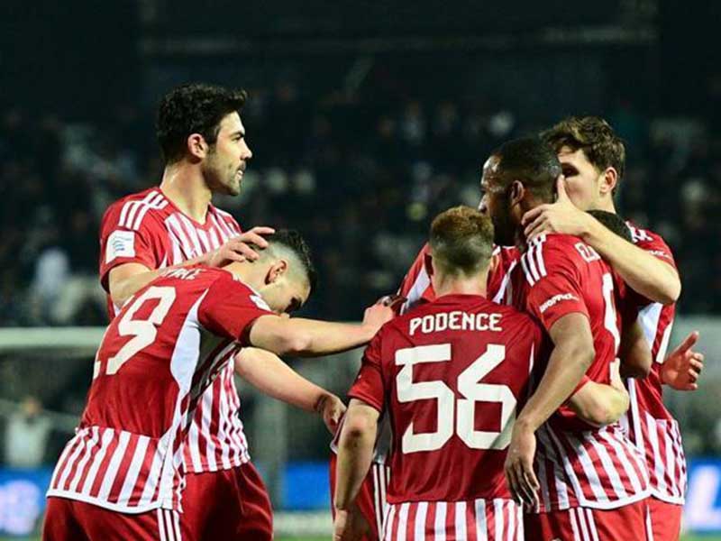 Soi kèo Ferencvaros vs Olympiakos lúc 3h00 ngày 23/2/2024