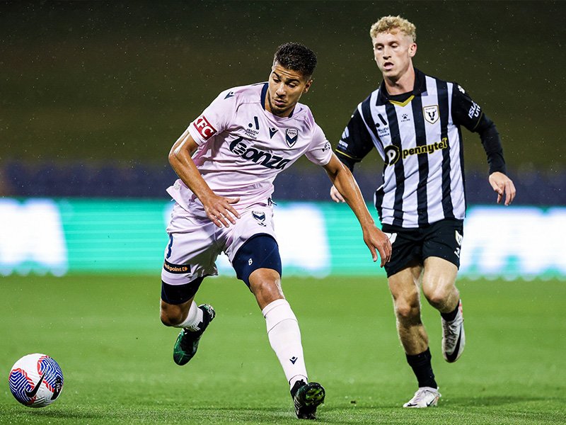 Soi kèo Melbourne Victory vs Macarthur lúc 13h30 ngày 10/2/2024