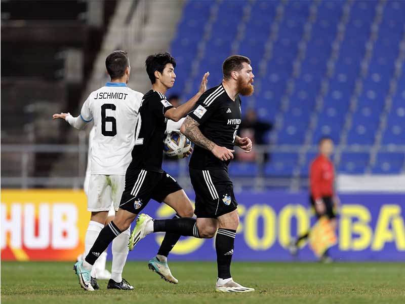 Soi kèo Ventforet Kofu vs Ulsan lúc 16h00 ngày 21/2/2024