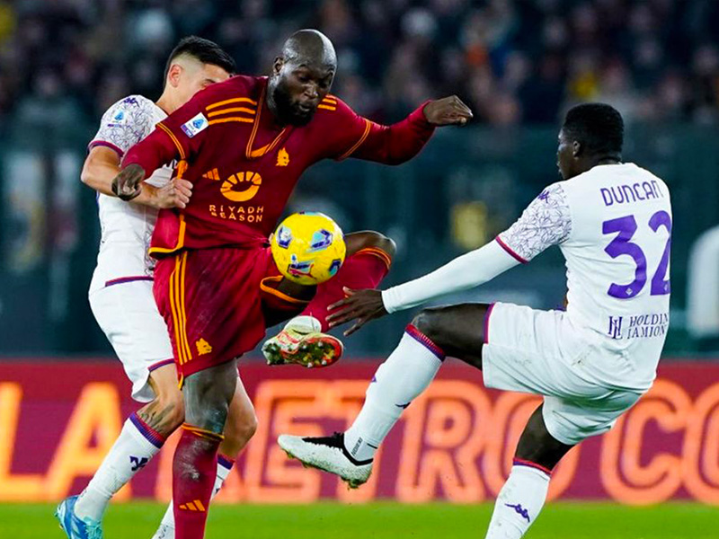 Soi kèo Fiorentina vs Roma lúc 2h45 ngày 11/3/2024