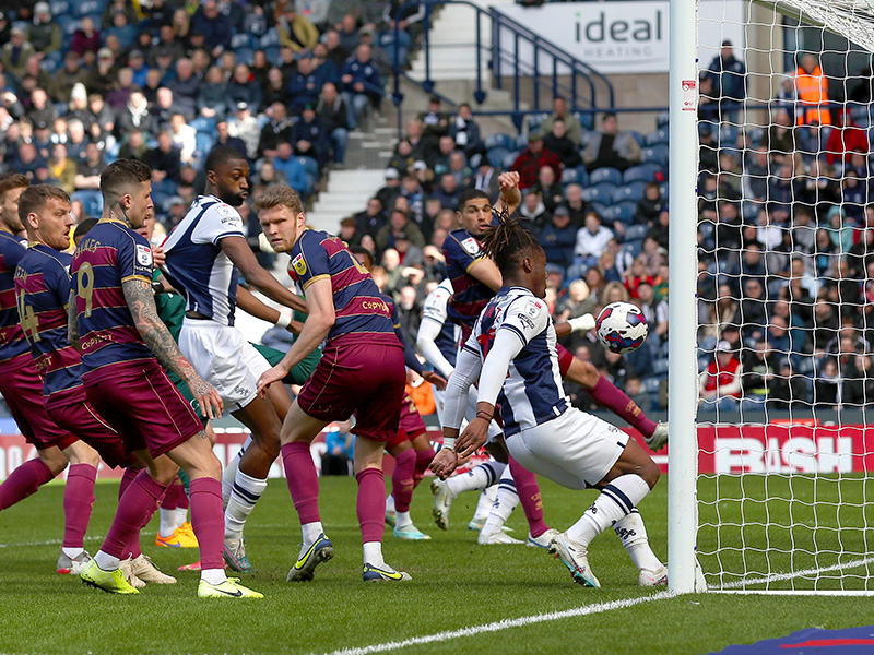 Soi kèo QPR vs West Brom lúc 3h00 ngày 7/3/2024