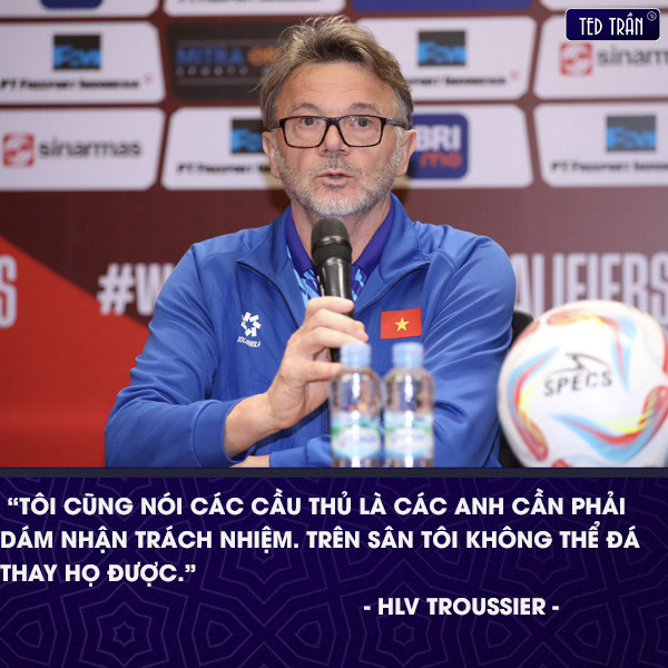 HLV Troussier đang nhận nhiều sức ép sau thành tích không tốt