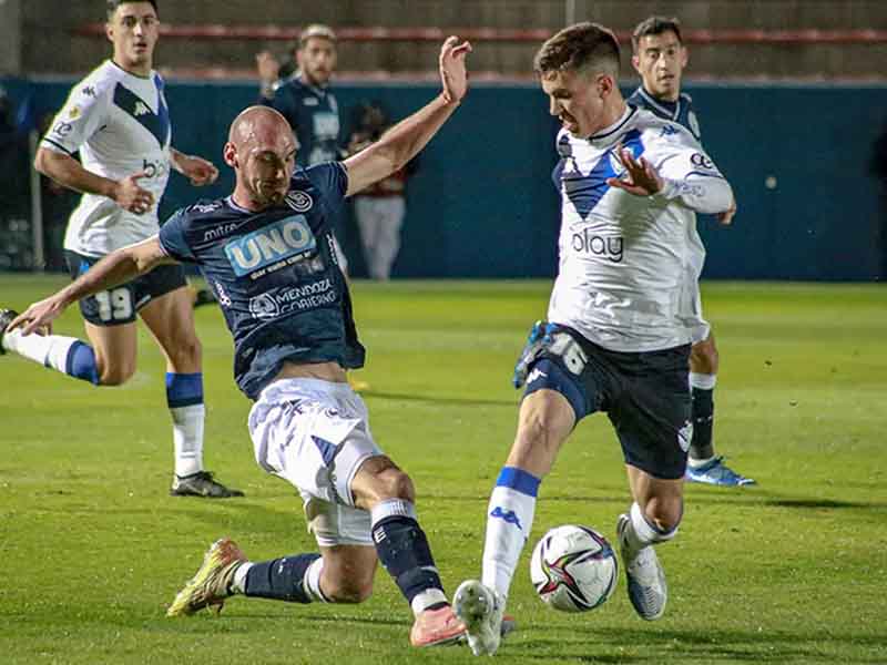 Soi kèo Rivadavia vs Velez lúc 6h00 ngày 16/4/2024