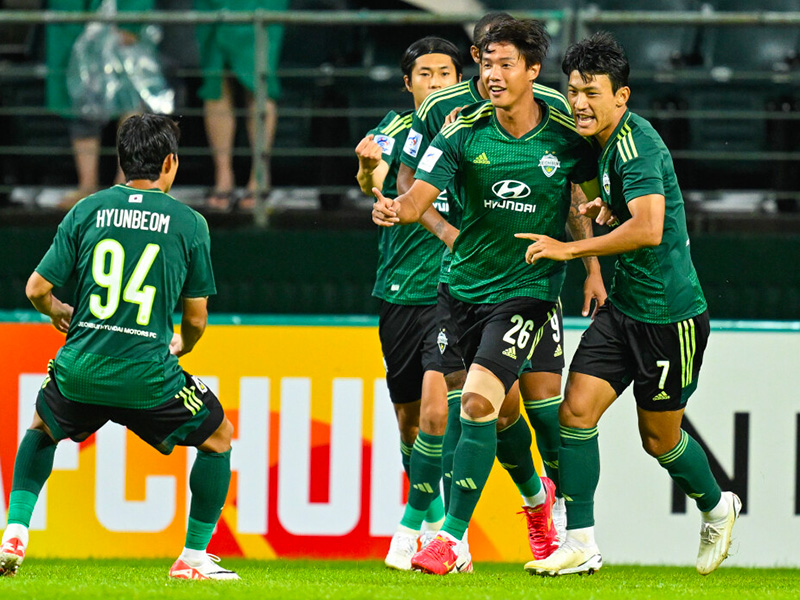 Soi kèo Gangwon vs Jeonbuk lúc 17h30 ngày 29/5/2024