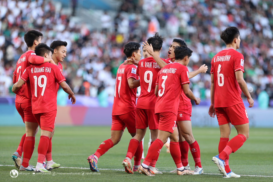ĐT Việt Nam gặp bất lợi nếu tiến sâu ở AFF Cup