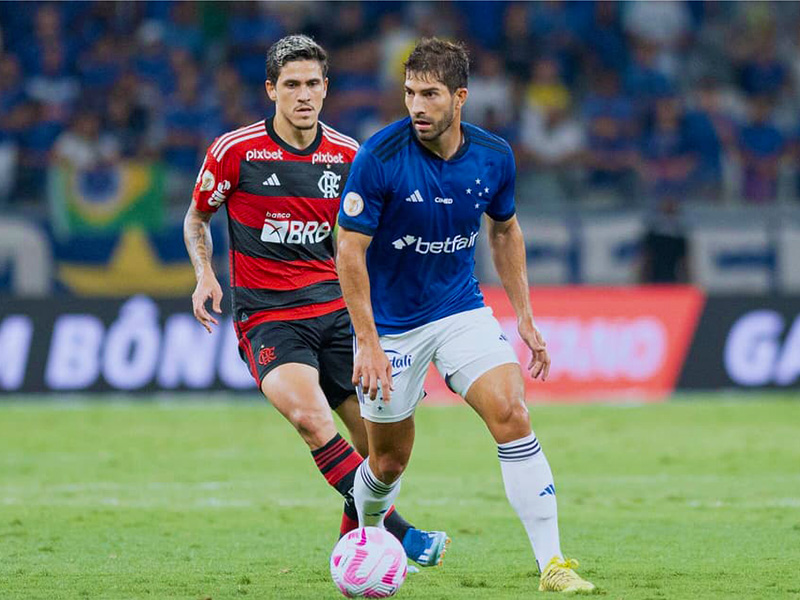 Soi kèo Flamengo vs Cruzeiro lúc 4h30 ngày 1/7/2024