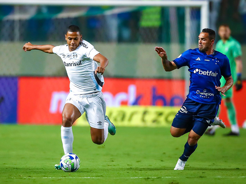 Soi kèo Gremio vs Cruzeiro lúc 4h30 ngày 11/7/2024