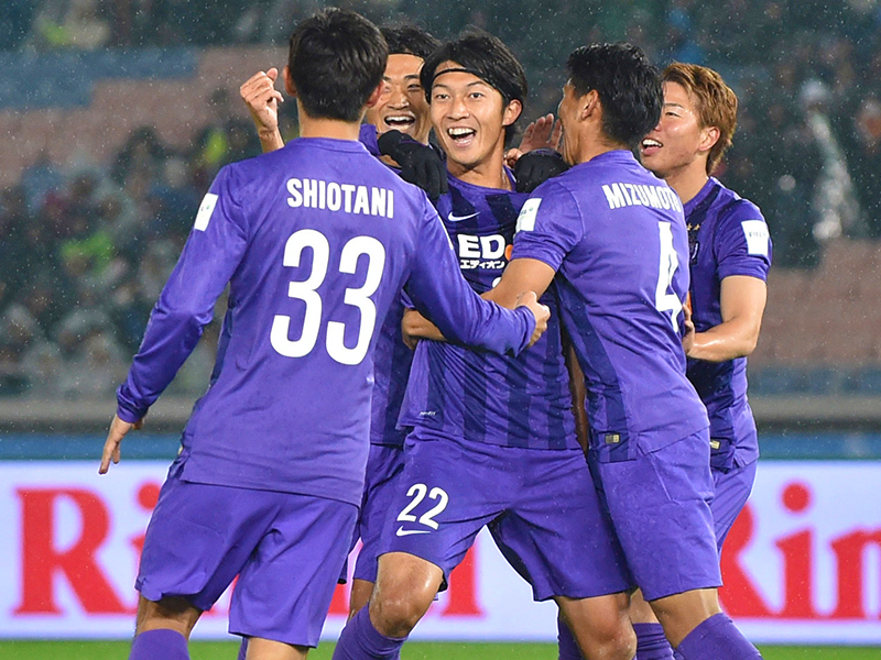 Soi kèo Sagan Tosu vs Sanfrecce Hiroshima lúc 17h00 ngày 21/7/2024