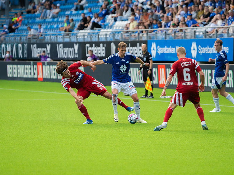 Soi kèo Silkeborg vs Molde lúc 0h15 ngày 2/8/2024