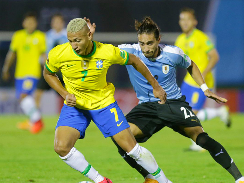 Soi kèo Uruguay vs Brazil lúc 8h00 ngày 7/7/2024