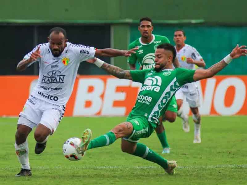 Soi kèo Chapecoense vs Brusque lúc 4h30 ngày 15//7/2024