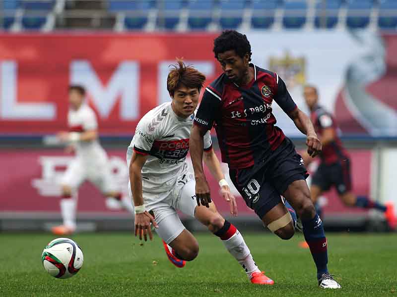 Soi kèo Daejeon Hana vs Pohang Steelers lúc 17h00 ngày 21/7/2024