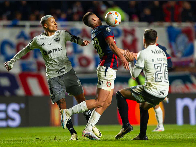 Soi kèo Atletico Mineiro vs San Lorenzo lúc 7h30 ngày 21/8/2024