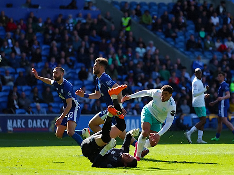 Soi kèo Cardiff vs Southampton lúc 1h45 ngày 29/8/2024