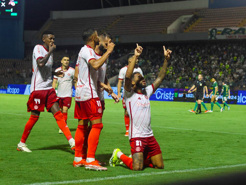 Soi kèo Internacional vs Palmeiras lúc 3h00 ngày 5/8/2024