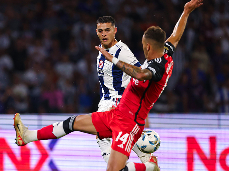 Soi kèo Talleres vs River Plate lúc 7h30 ngày 15/8/2024