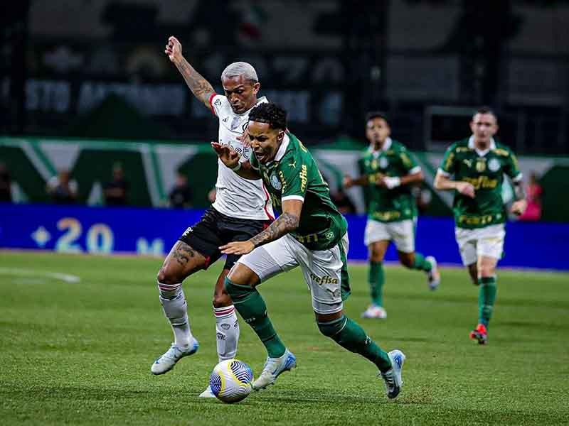 Soi kèo Flamengo vs Palmeiras lúc 2h00 ngày 12/8/2024