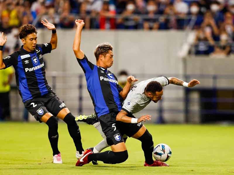 Soi kèo Gamba Osaka vs Shonan Bellmare lúc 17h00 ngày 21/8/2024