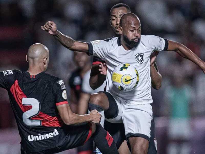 Soi kèo Goianiense vs Botafogo lúc 6h00 ngày 4/8/2024